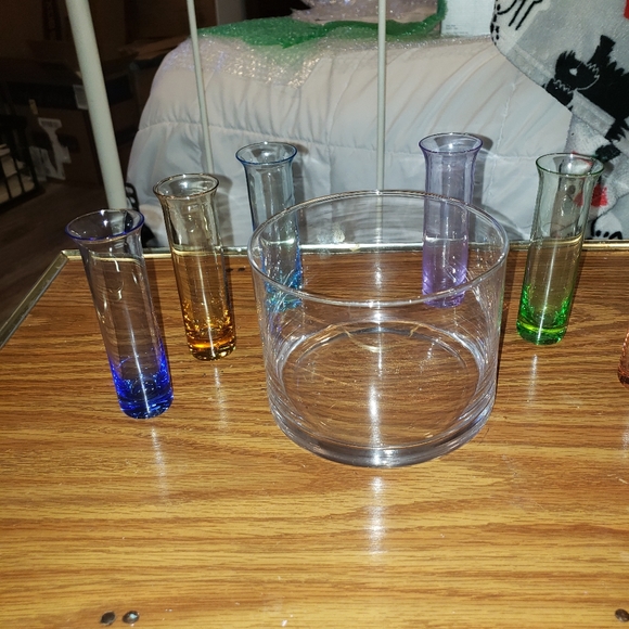 Set of 6+Shot Glasses Multicolored New - Picture 4 of 11